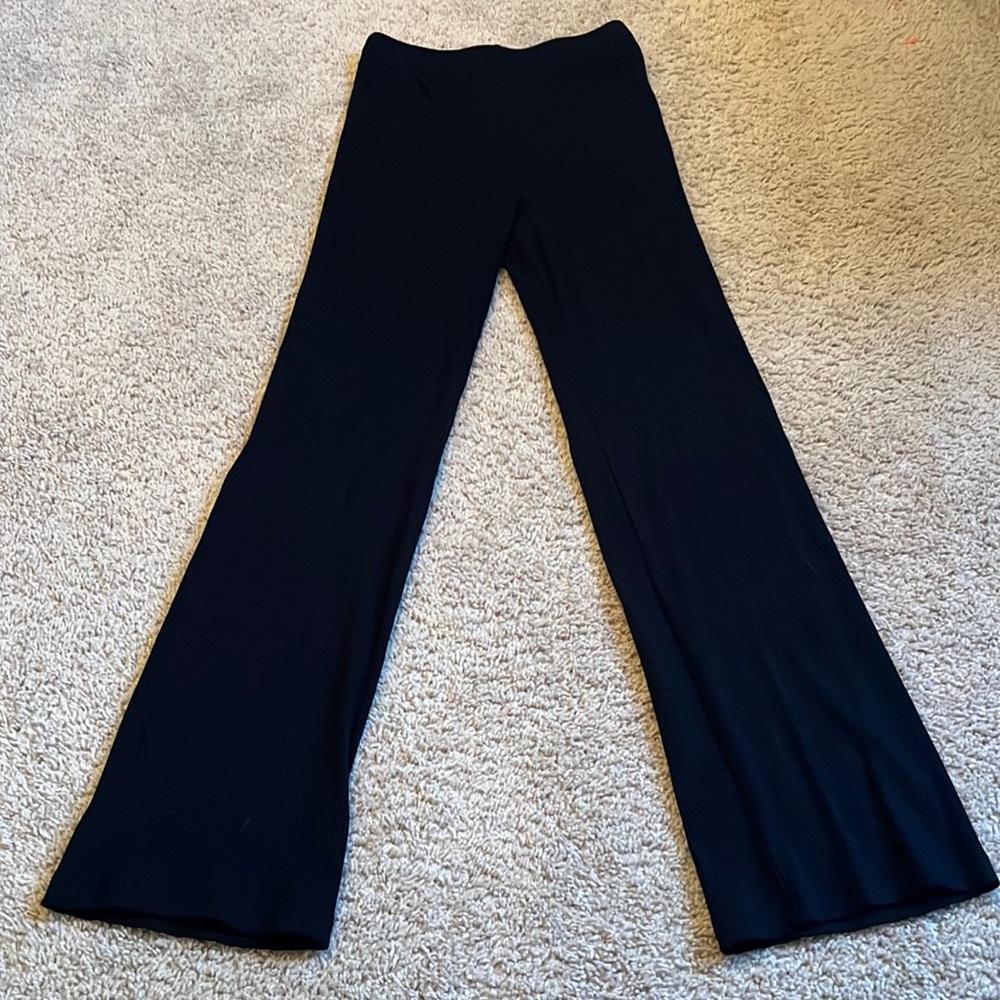 Reformation ribbed cotton pull on style pant XS 30 inch inseam. Gently used.